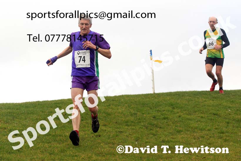 Womens 35+ and Mens 65+ 2023 NEMAA Cross Country, Croft Circuit, North Yorkshire. Photo: David T. Hewitson/Sports for All Pics